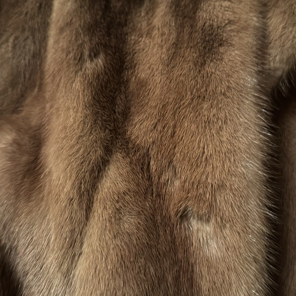 Vintage Mink Coat - Picture 13 of 13